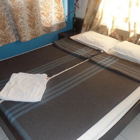 Hotel Abhishek Nashik Luaran gambar